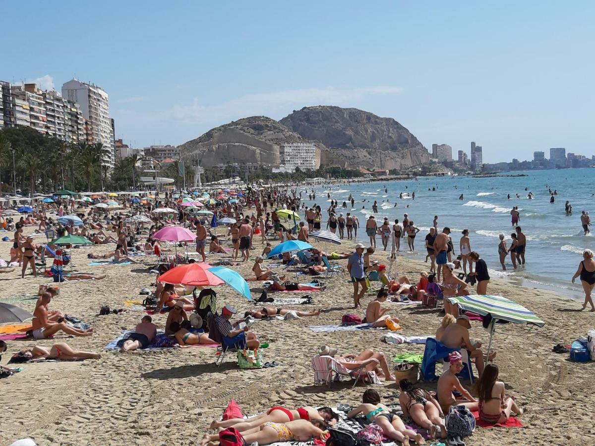 Apartamento Grande-Centro Barrio Playa Alicante Luaran gambar