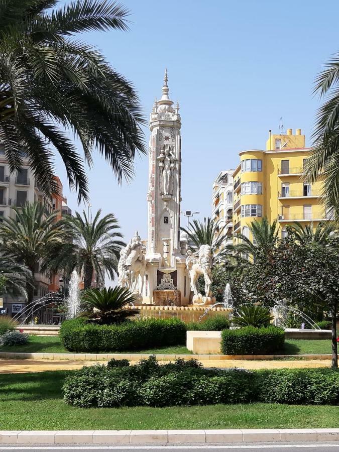 Apartamento Grande-Centro Barrio Playa Alicante Luaran gambar