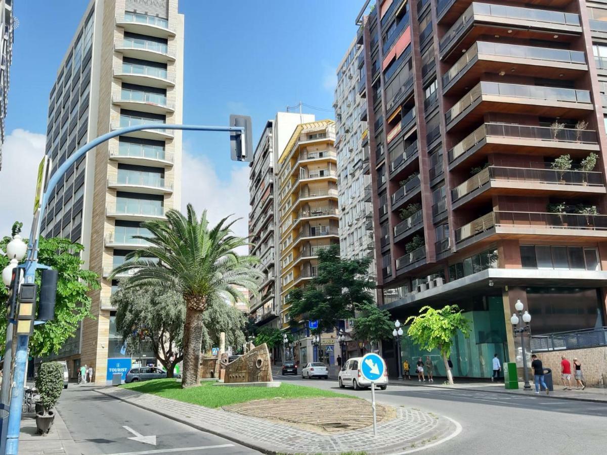 Apartamento Grande-Centro Barrio Playa Alicante Luaran gambar