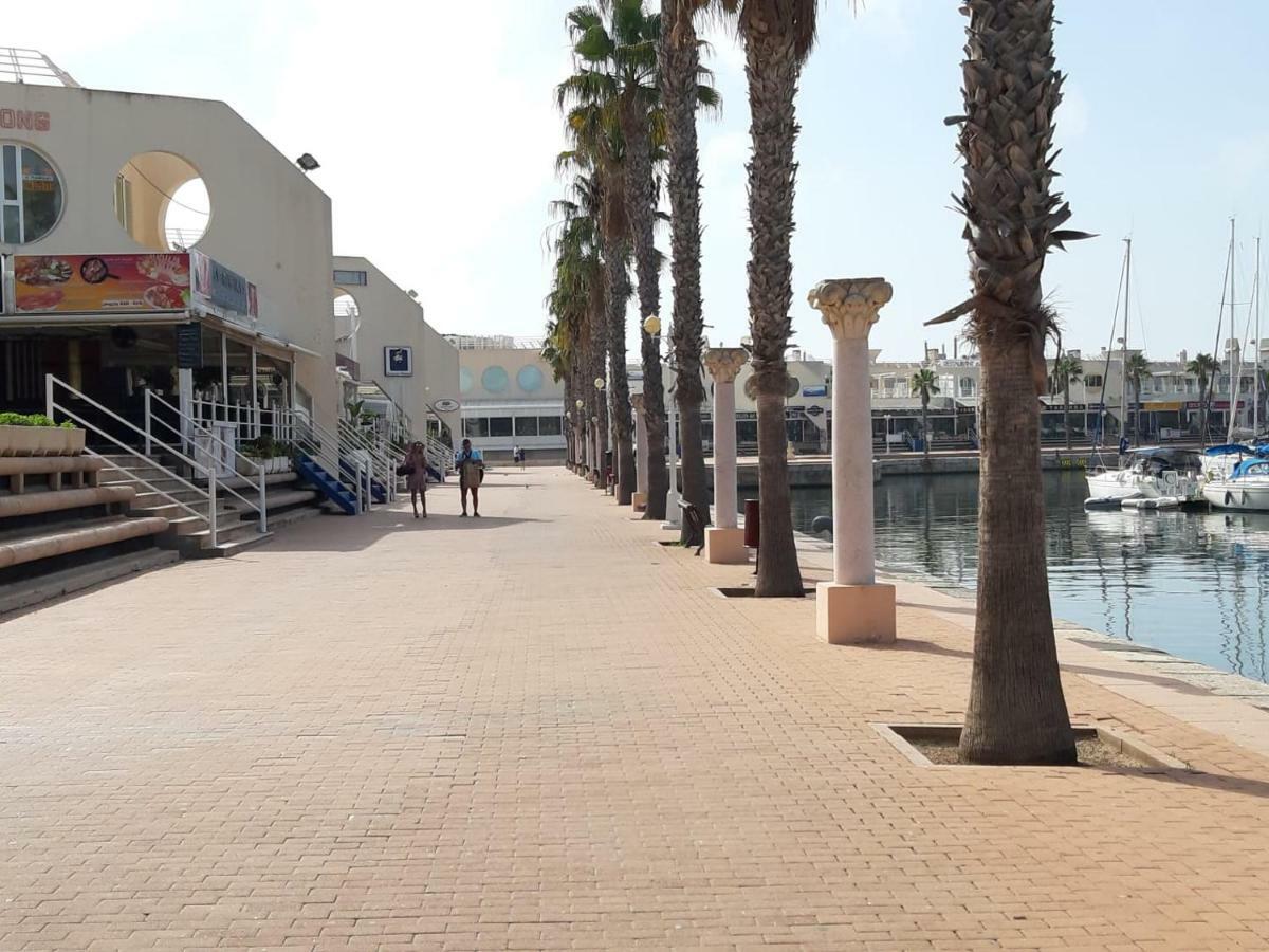 Apartamento Grande-Centro Barrio Playa Alicante Luaran gambar